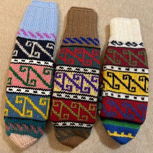 HAND KNITTED SOCKS Christmas Gift For Loved Ones Warm Soft Hand-Made Super Cool
